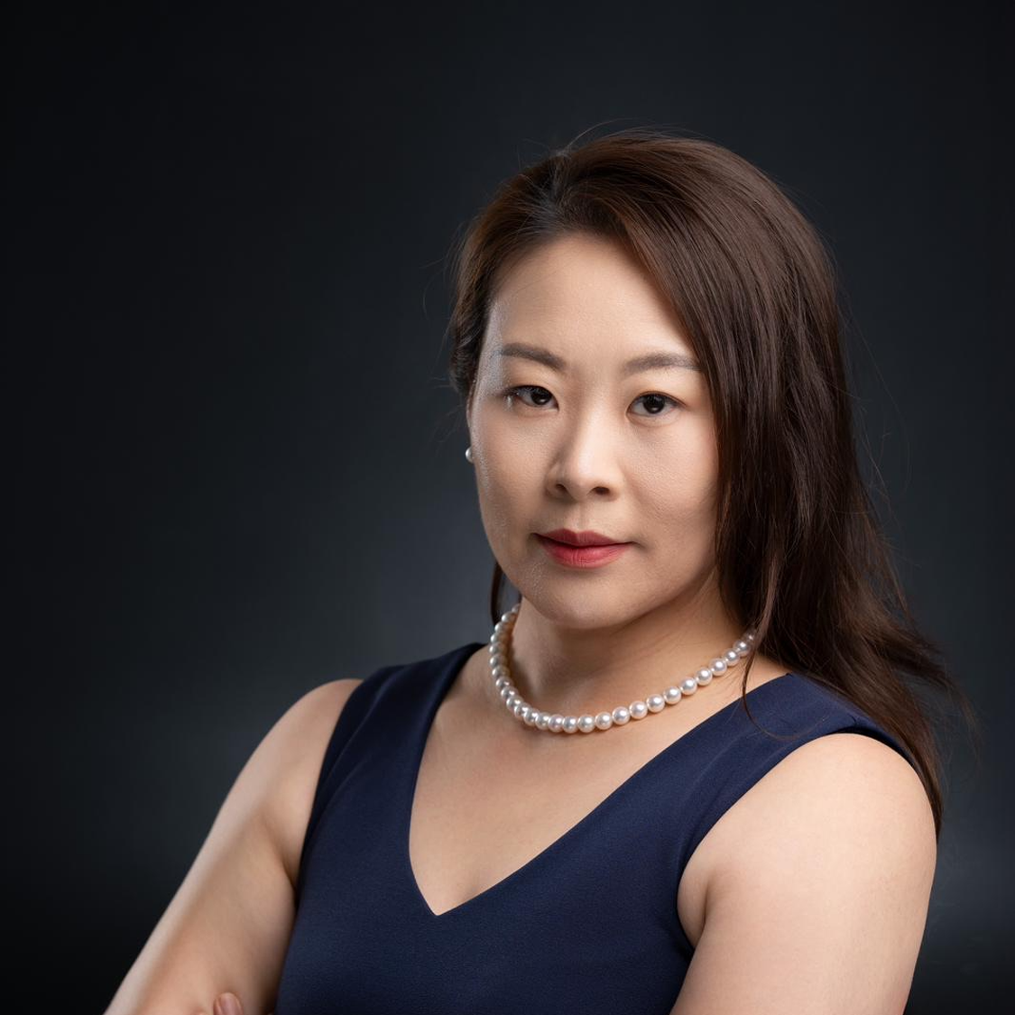 Lois Zhang